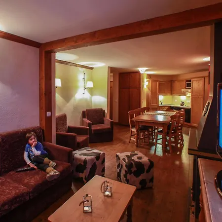 Montana Planton Aparthotel